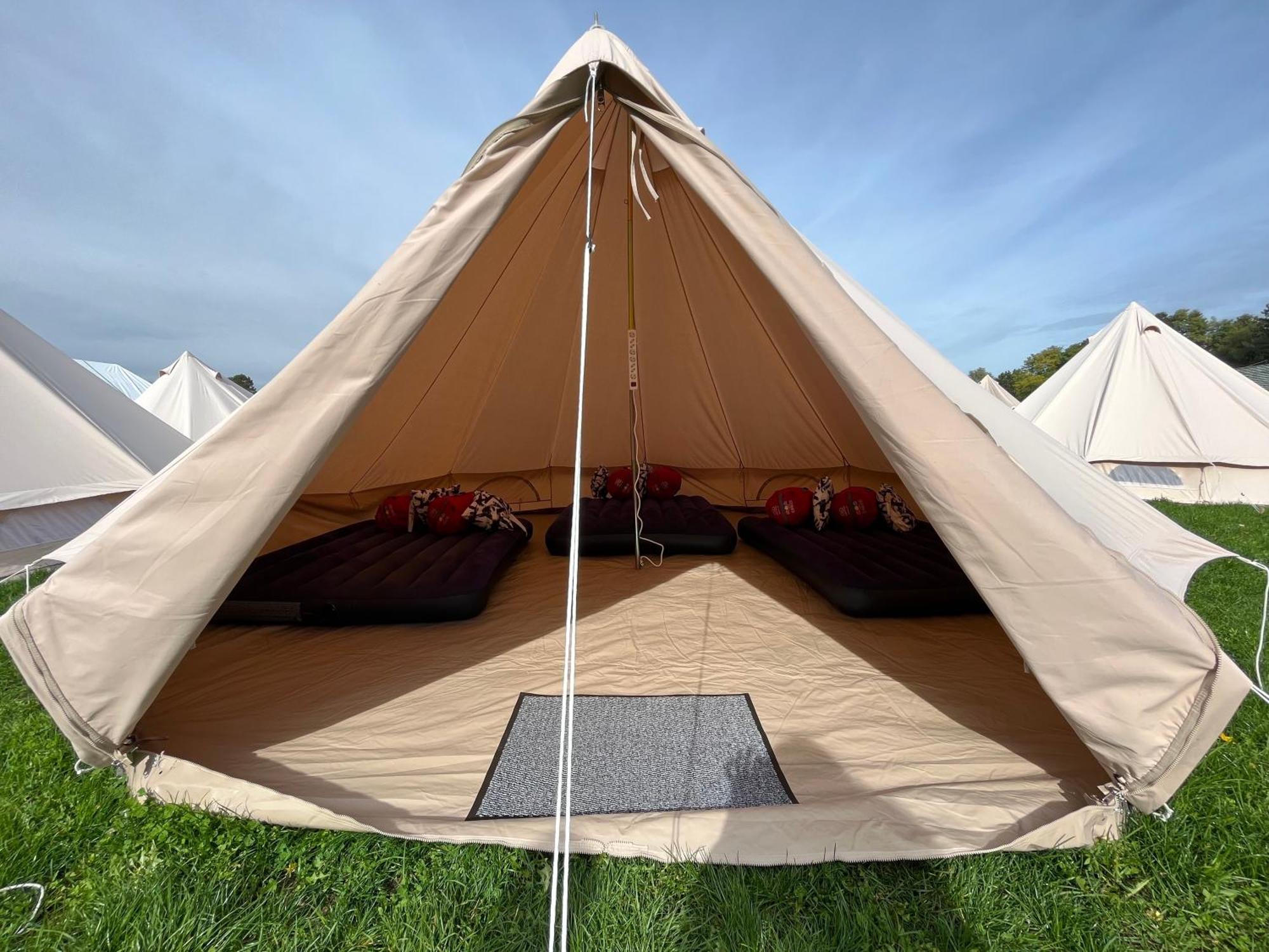 Luxe tent Festanation Oktoberfest Camp #2
