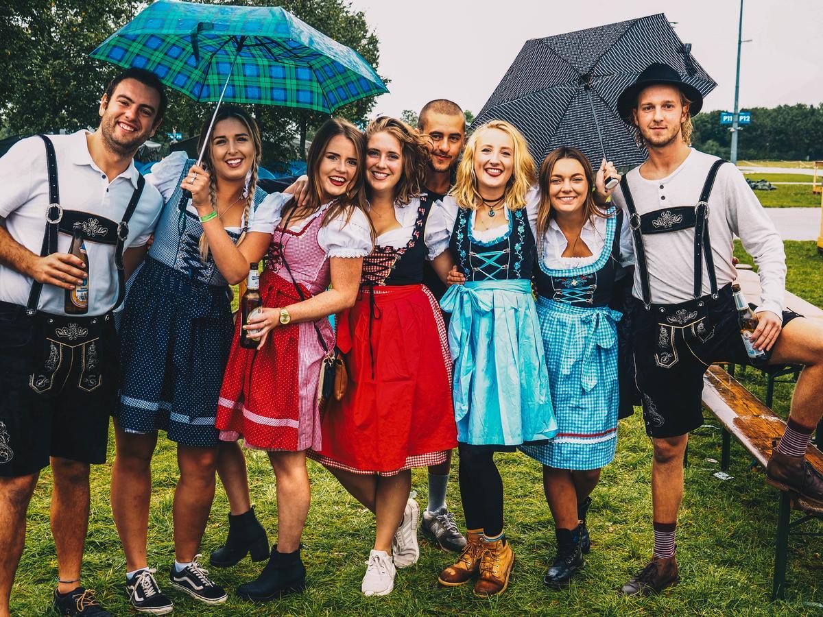 Festanation Oktoberfest Camp #2 Campo de lujo